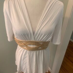 Venus v-neck shirred white summer top, size L